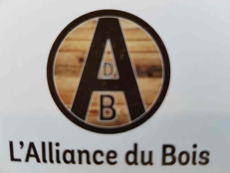 Logo de L'ALLIANCE DU BOIS, société de travaux en Aménagement dressing